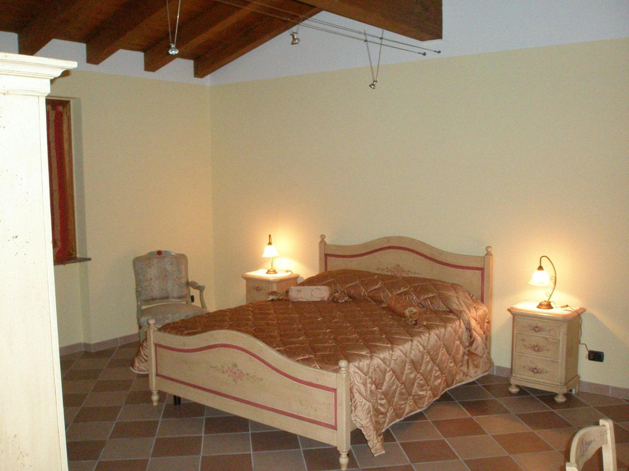 Bed&Breakfast il Faggio Povegliano Veronese Exterior foto