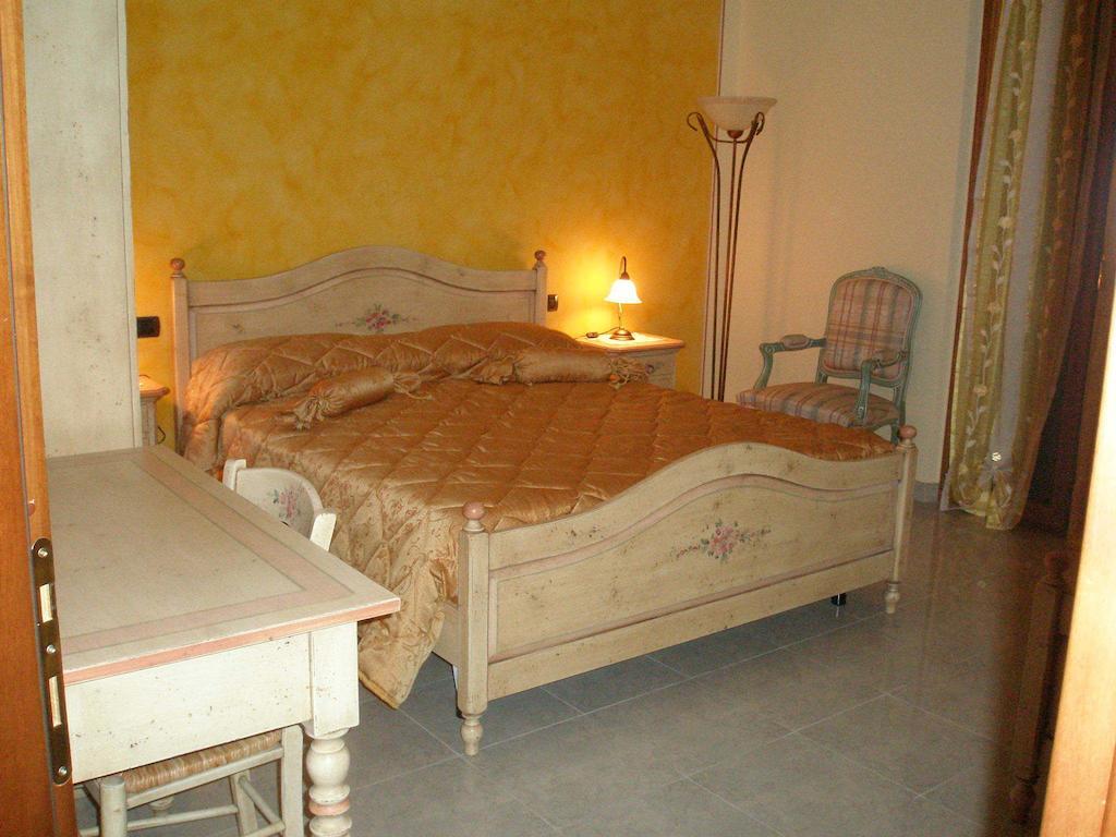 Bed&Breakfast il Faggio Povegliano Veronese Zimmer foto